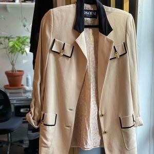 cream vintage Italian blazer